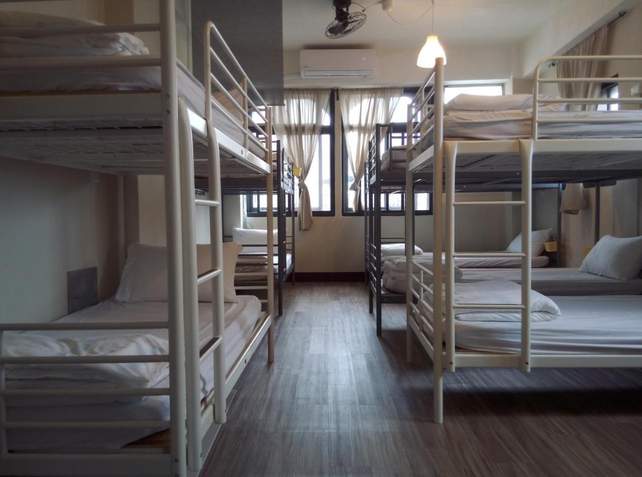 Hometoo Hostel Хуалянь Номер фото